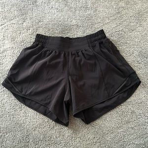 Lululemon Hotty Hot Shorts Size 4 tall